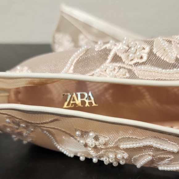 Zara Women's Beige Floral Flats - Picture 6 of 6
